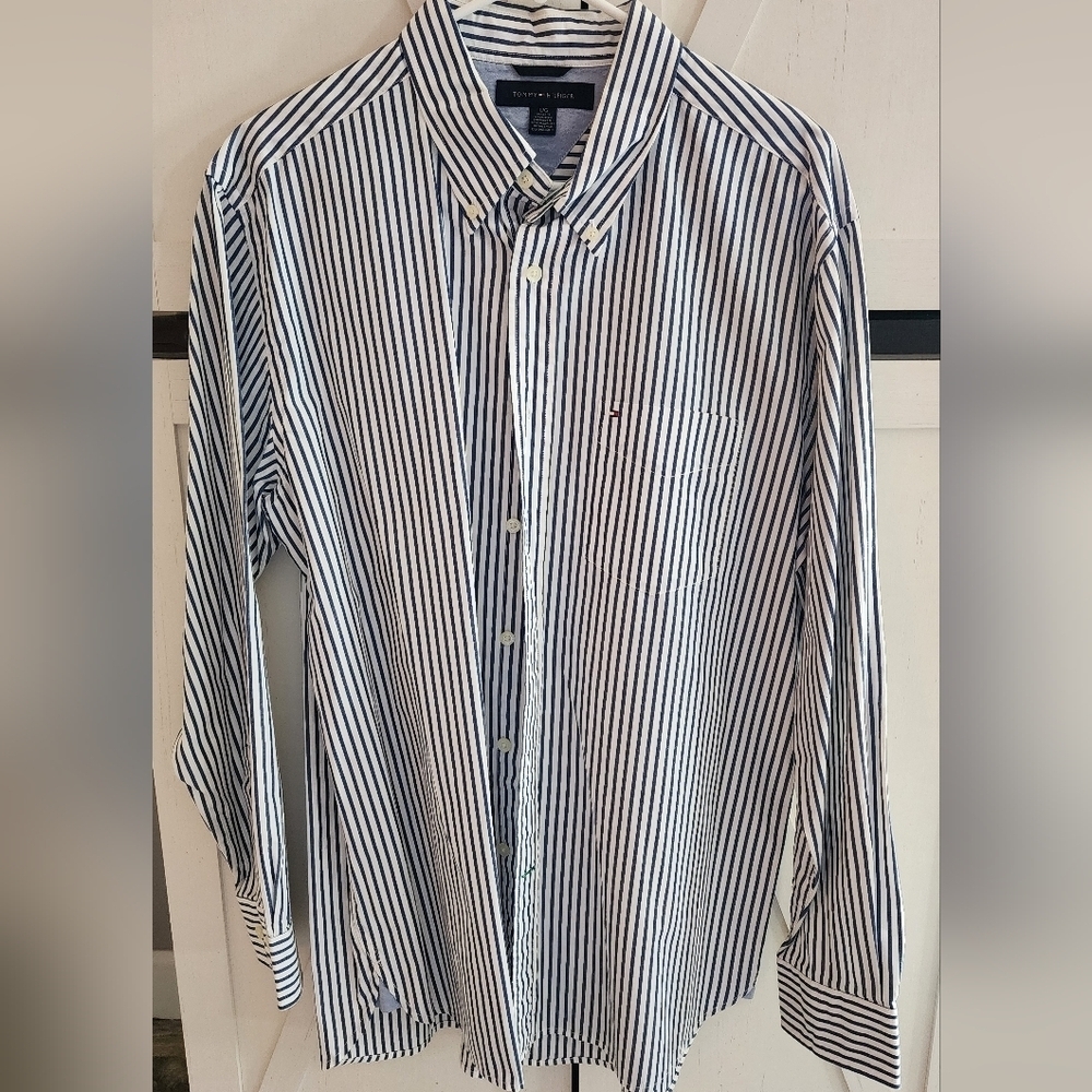 Tommy Hilfiger Men's Navy and White Striped Button Down Shirt